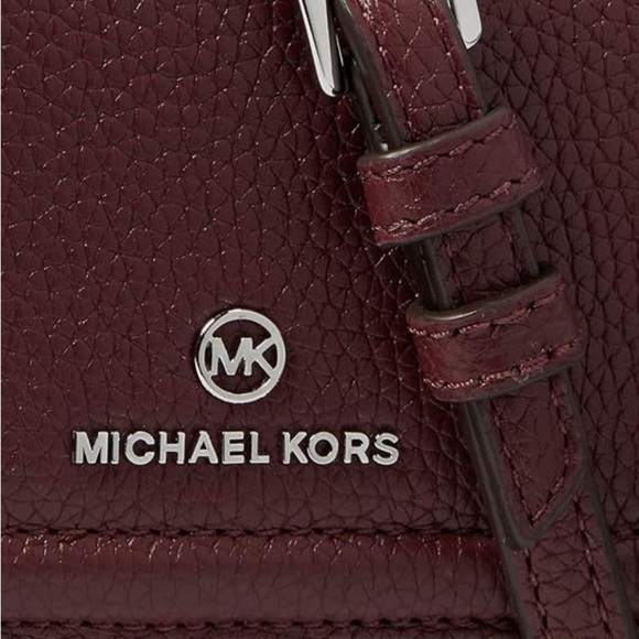 MICHAEL KORS Charm Small Phone Crossbody Bag Berry Red AUTHENTIC Minor Defect - Picture 6 of 14